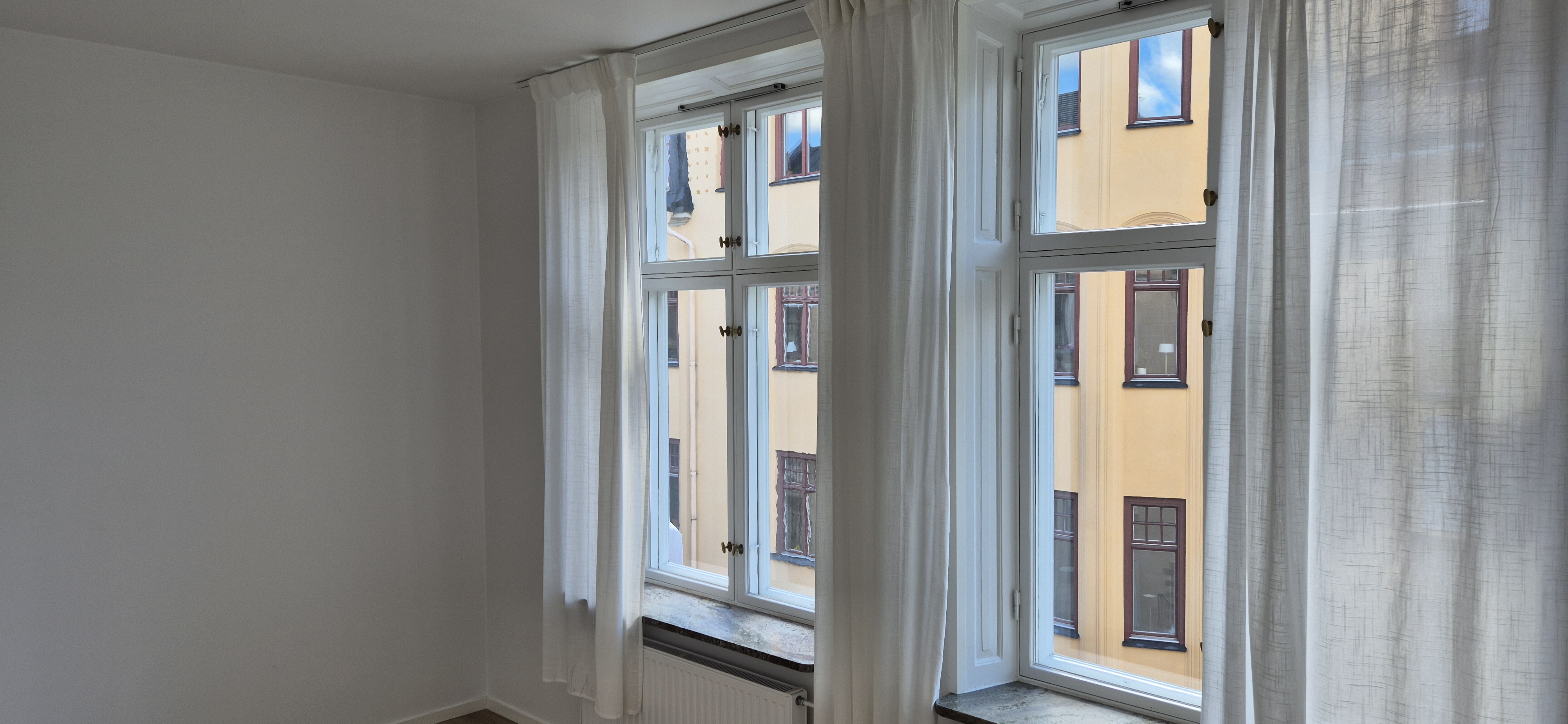 Window cleaning, Commercial cleaning